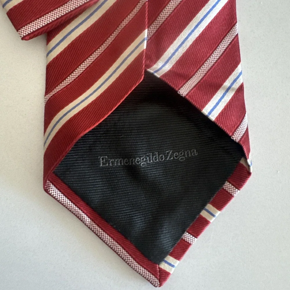 Ermenegildo Zinga 100% Silk Tie Red‎ White Blue Stripe Pattern